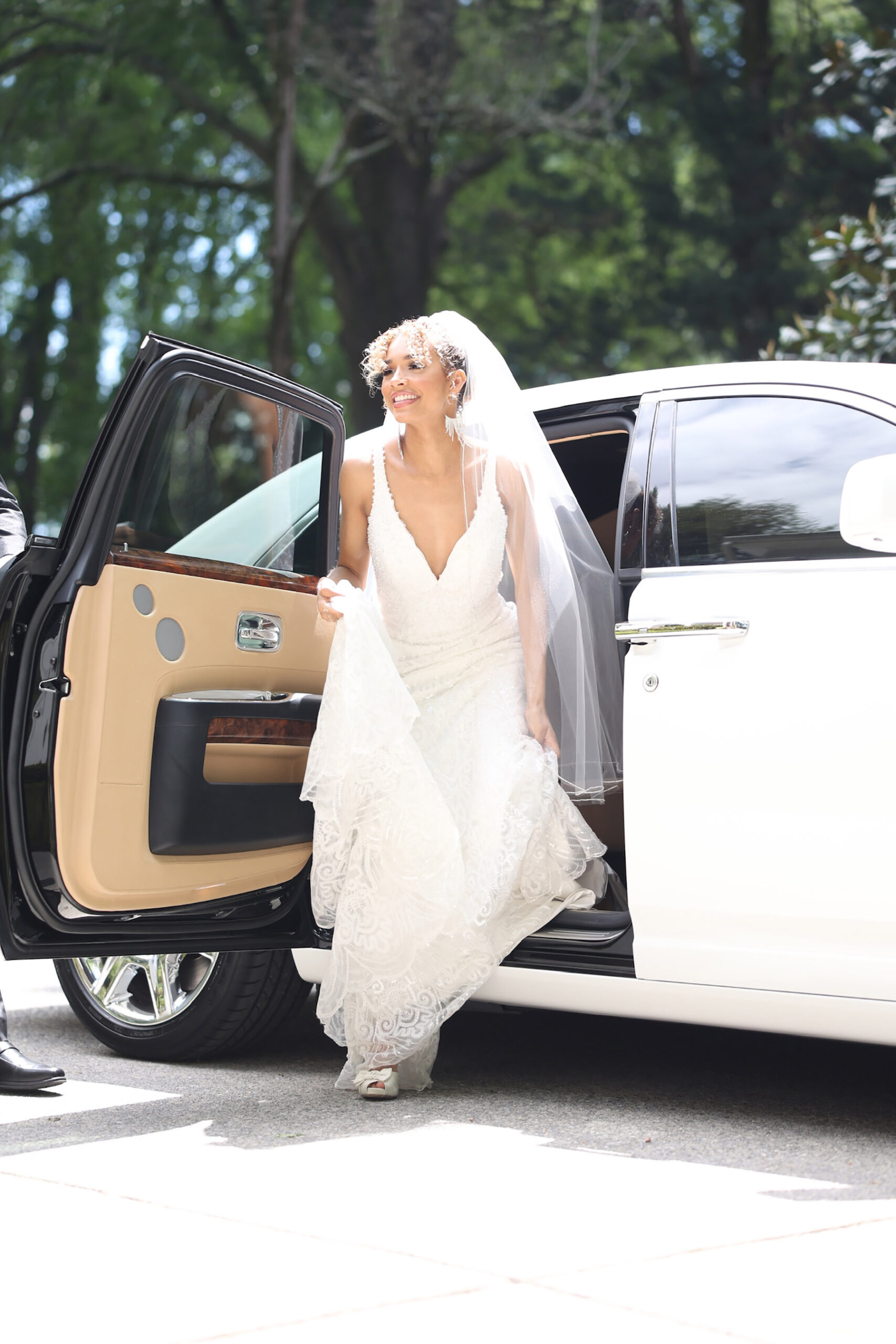 Wedding Car Rentals 15 Scaled